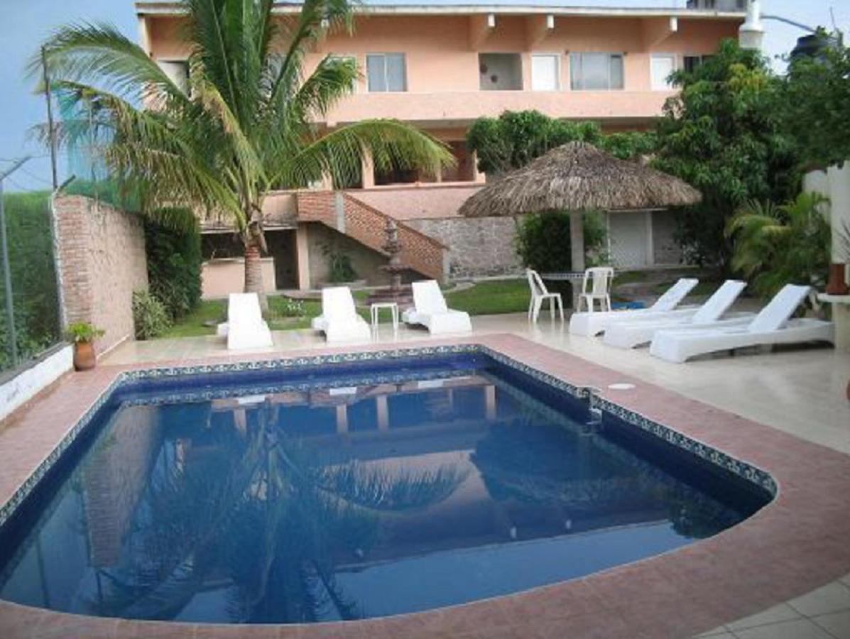 Casa Circuito Del Lago Tequesquitengo Bagian luar foto
